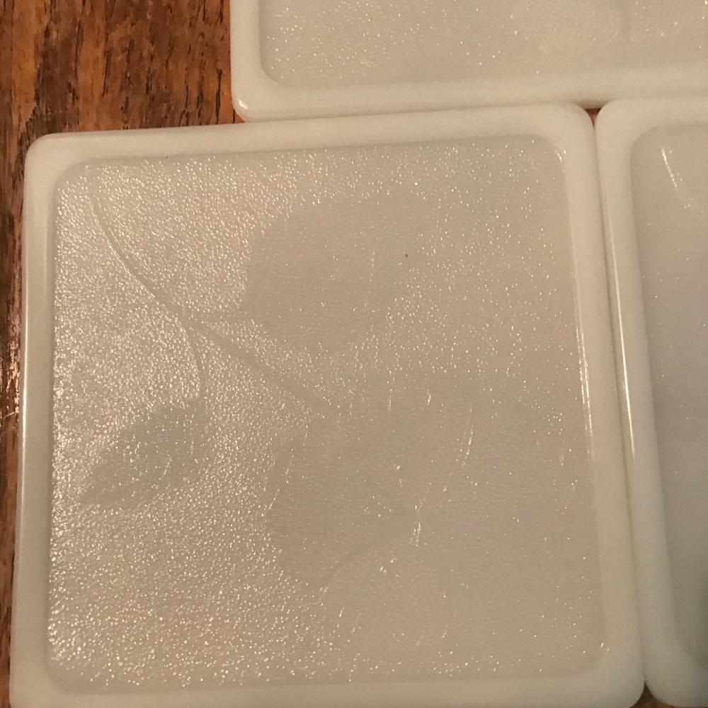 Milk glass hot plates